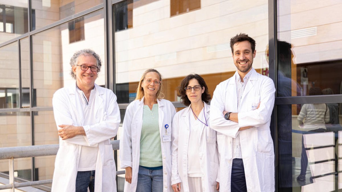 Los miembros que forman la Unidad de la Enfermedad del Alzheimer de la Xarxa Santa Tecla.