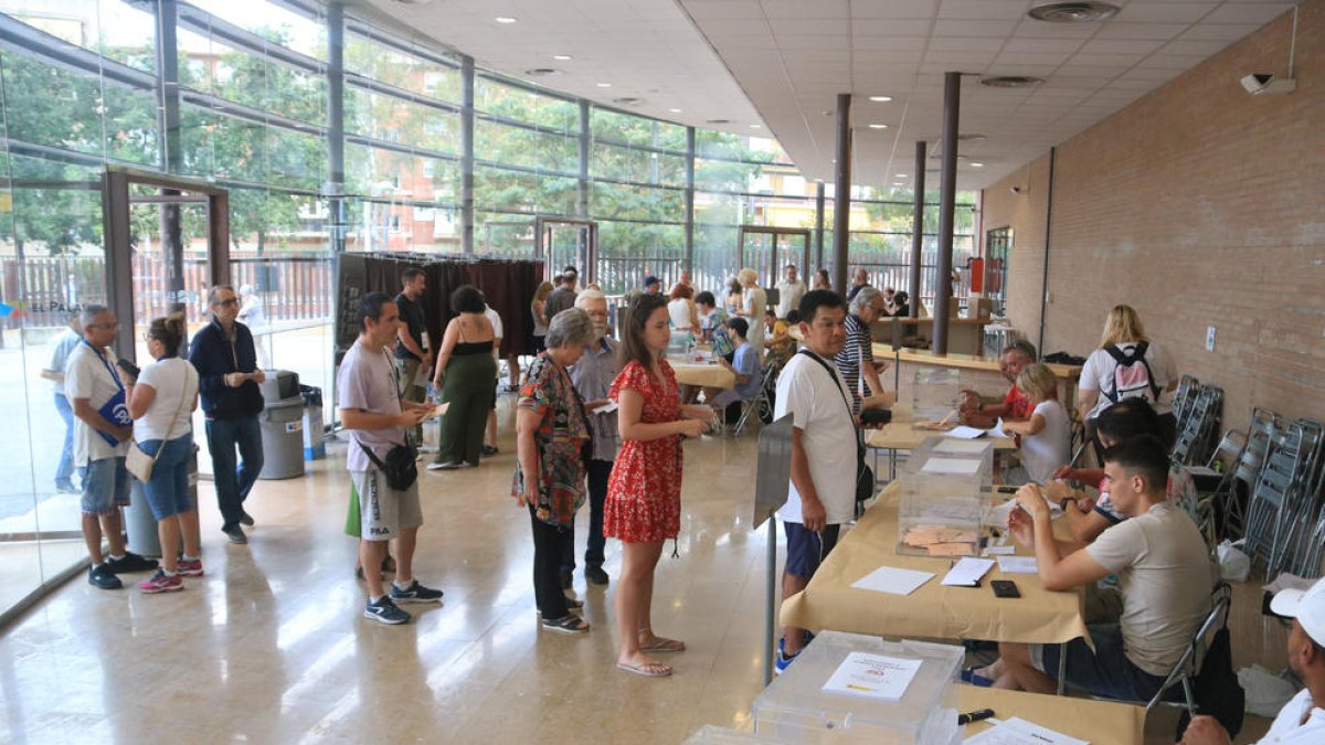 El Palau Firal de Tarragona és el col·legi amb més meses electorals constituïdes per a les eleccions del 23-J, amb un total de vuit.