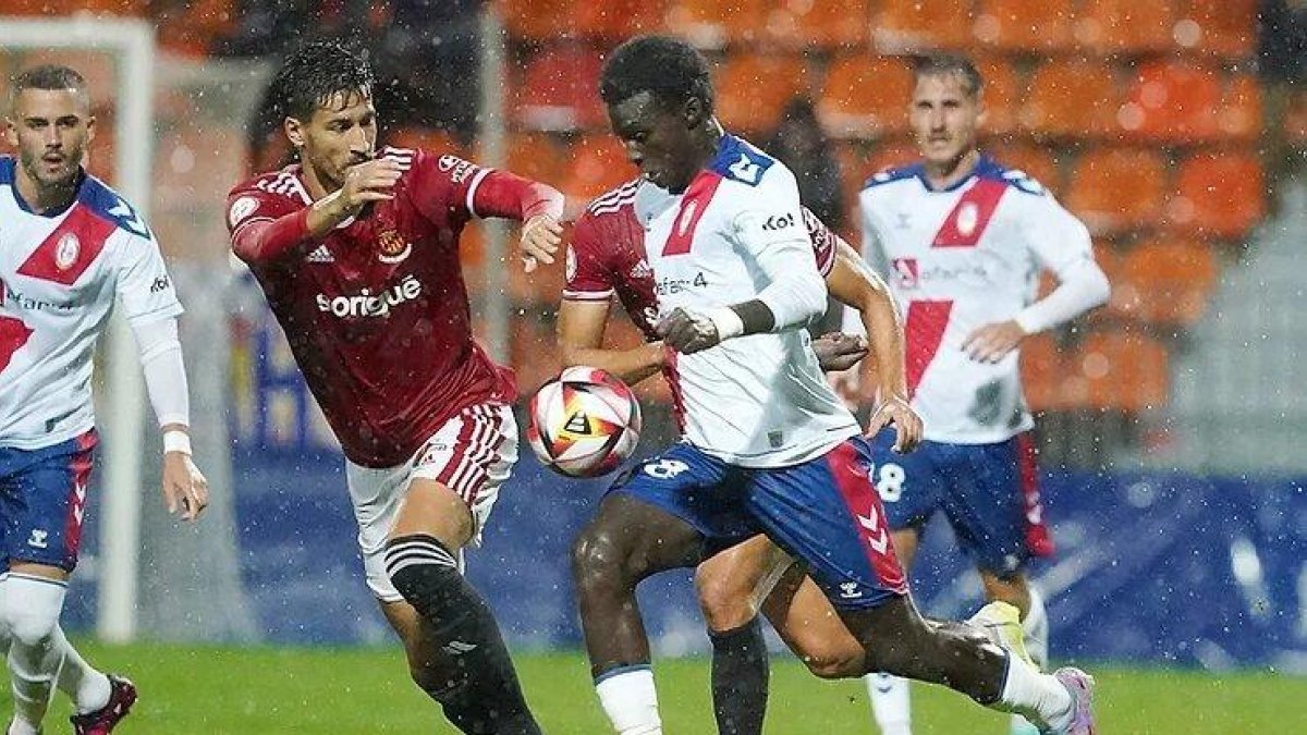 Dani Martín i els pals eviten la victòria del Nàstic (1-1)