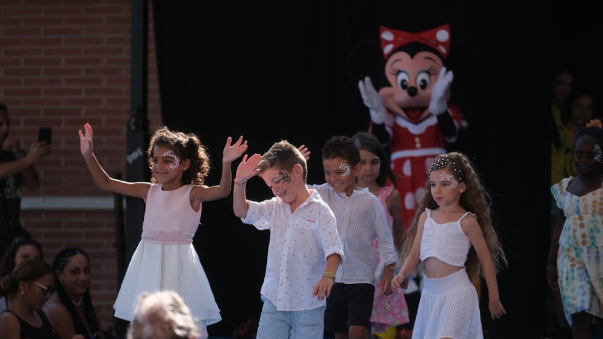 Imatge de la Desfilada infantil de moda de la Pobla de Mafumet.