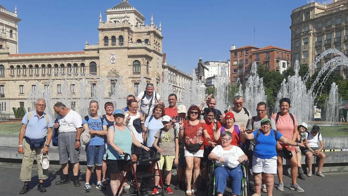 El Club Vaixell ha organitzat dos grups de colònies, un anirà a Juneda i l'altre a Albacete.