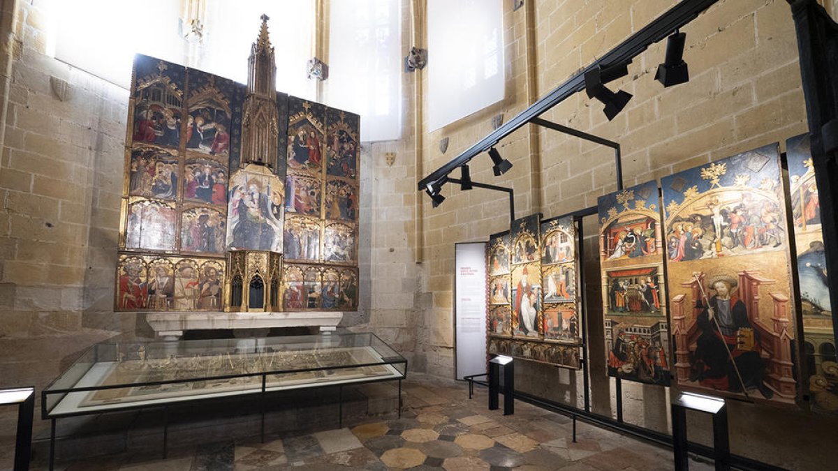 Imatge de la renovada pinacoteca gòtica de la Catedral de Tarragona.