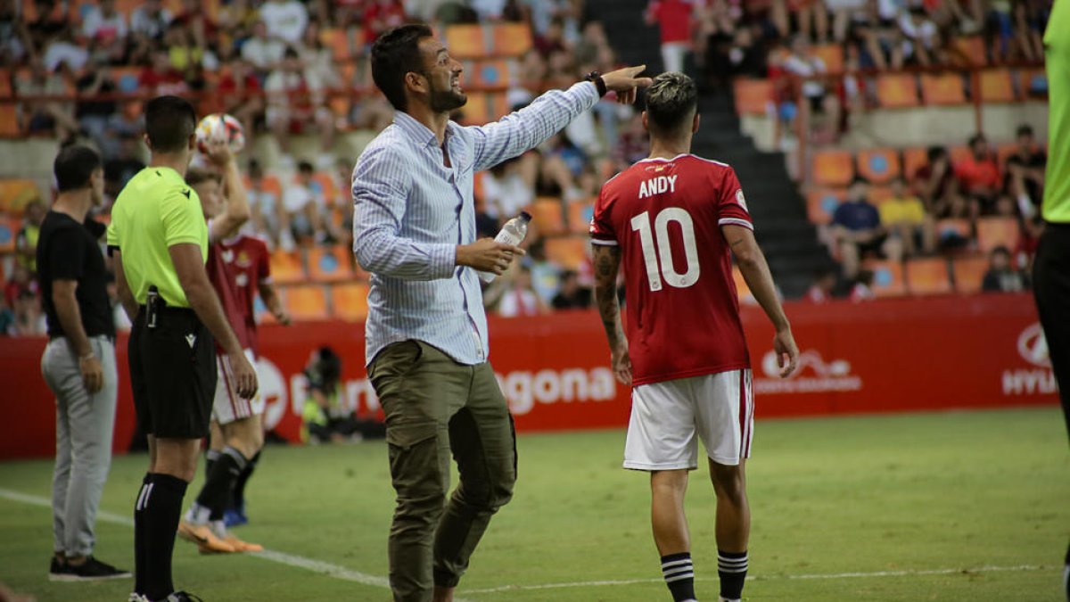 Dani Vidal durant un partit del Nàstic.