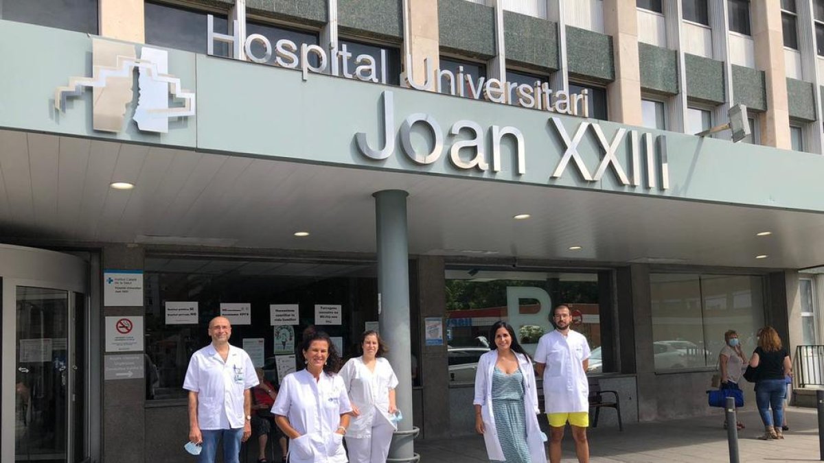 Membres del DIBIOMEC de l'IISPV i de l'Hospital Joan XXIII, de Tarragona, que ha fet possible la troballa.