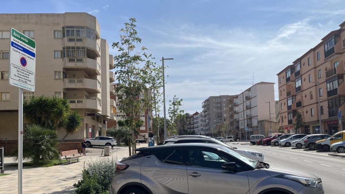 Imatge d'una zona d'aparcament regulat a Vandellòs i l'Hospitalet de l'Infant.