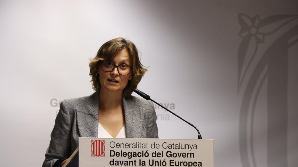 La consellera de Acción Exterior, Meritxell Serret, en una atención a la delegación del Govern ante la UE.