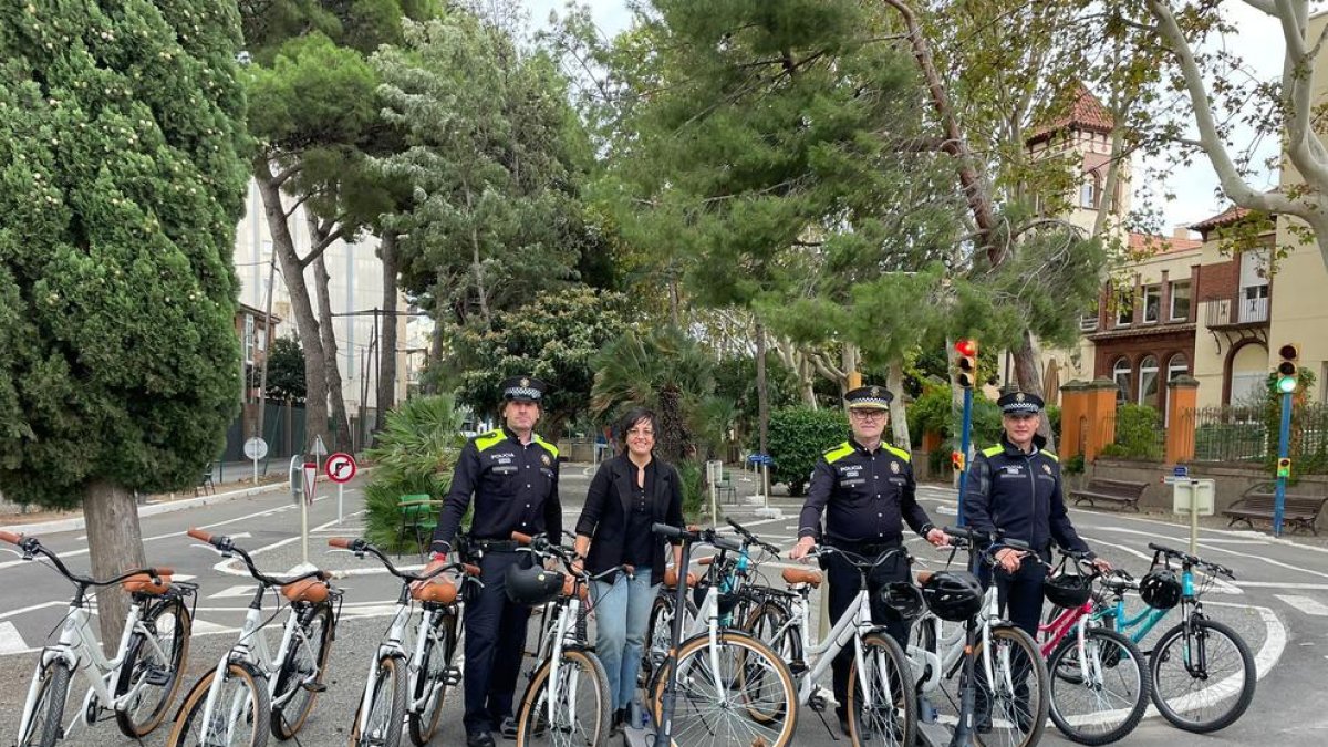 Noves bicis i patinets del parc de trànsit.