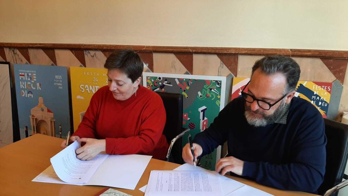 L'objectiu de la iniciativa, liderada per Gal·la Artiukh de la comunitat ucraïnesa a Reus, és proveir de material de lectura a les persones que han arribat a la ciutat com a refugiades de guerra.