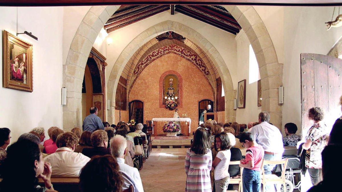 La cloenda de la festivitat se celebra a l'ermita del Roser.