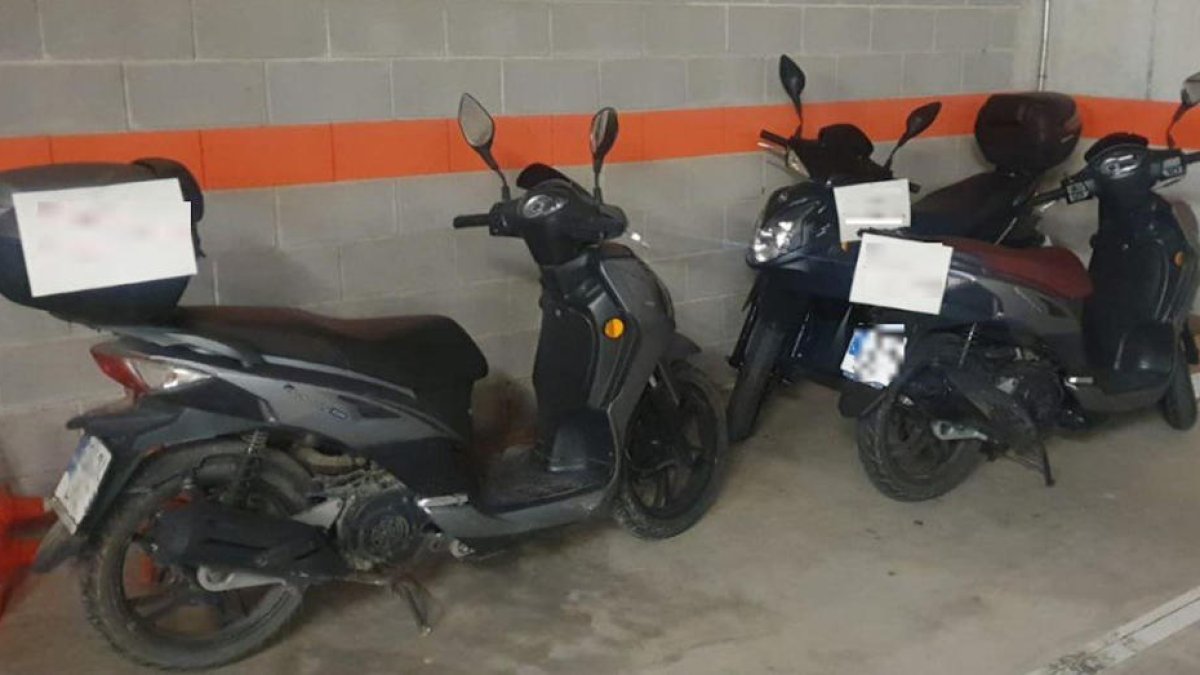 Les motocicletes sostretes per tres menors a Cambrils seran retornades als seus propietaris.