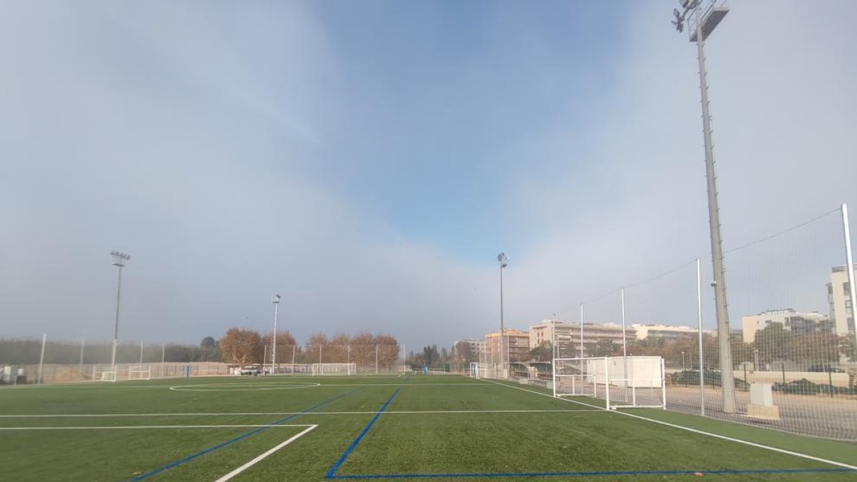 Imatge del camp de futbol municipal.