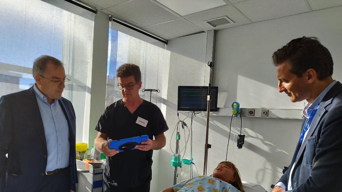 La Fundació PortAventura reafirma el seu compromís amb la salut infantil amb aquest innovador dispositiu per a l'aprenentatge, en alta fidelitat, del personal sanitari en l'atenció a pacients pediàtrics en situacions crítiques.