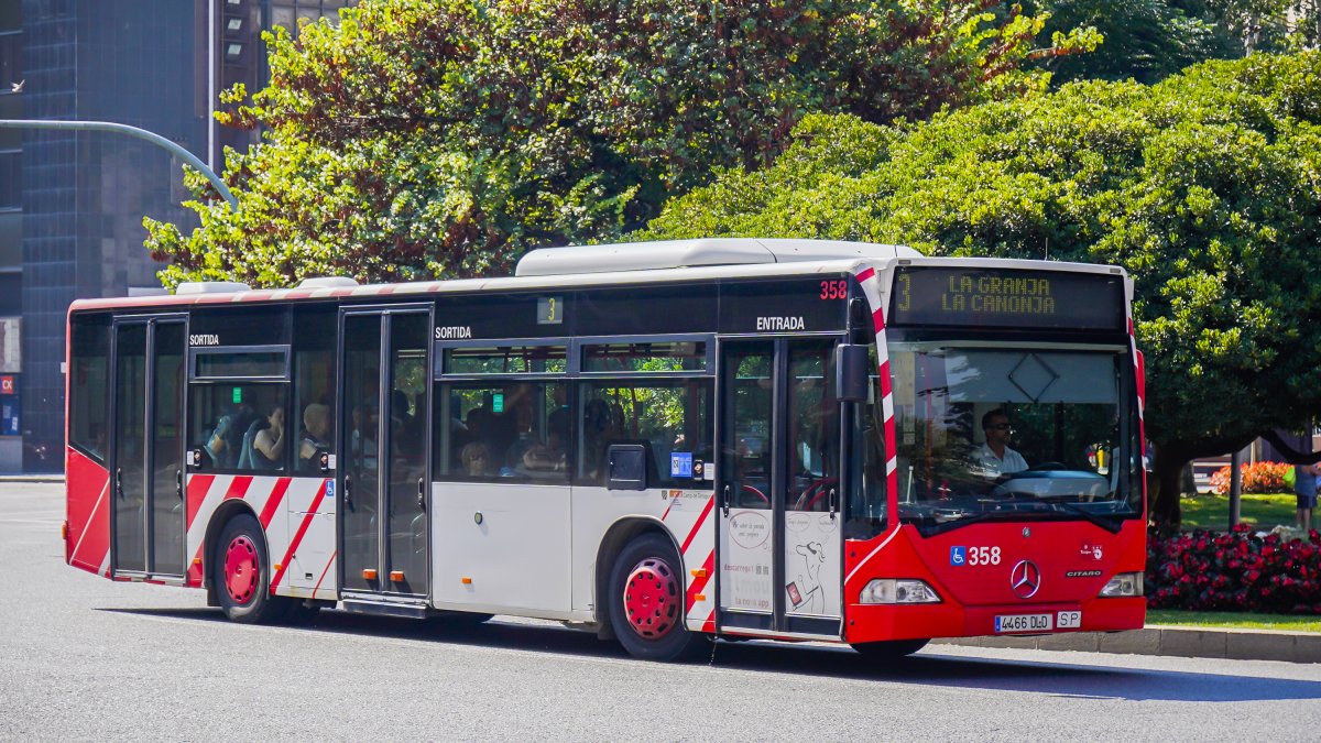 Els ciutadans que utilitzen els autobusos de l’EMT han augmentat un 20% en comparació amb el 2022.