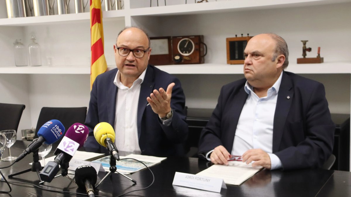 El director de Consum, Albert Melià, amb el director territorial d'Empresa al Camp de Tarragona, Jordi Fortuny.