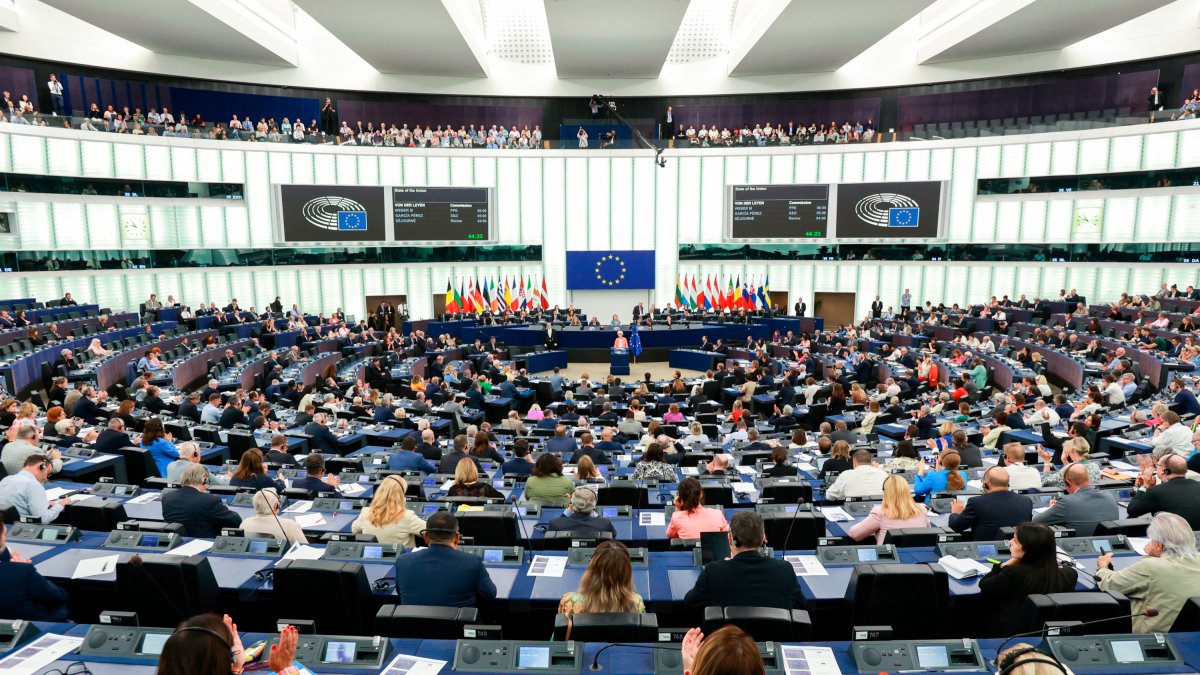 El ple d'Estrasburg durant el darrer discurs de l'estat de la Unió Europea pronunciat per la presidenta de la Comissió Europea, Ursula Von der Leyen