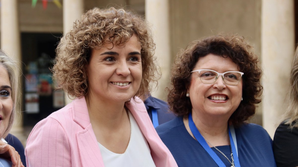 La candidata del PP a les eleccions europees, Dolors Montserrat, amb la regidora a Sant Sadurní d'Anoia, Carme Díaz