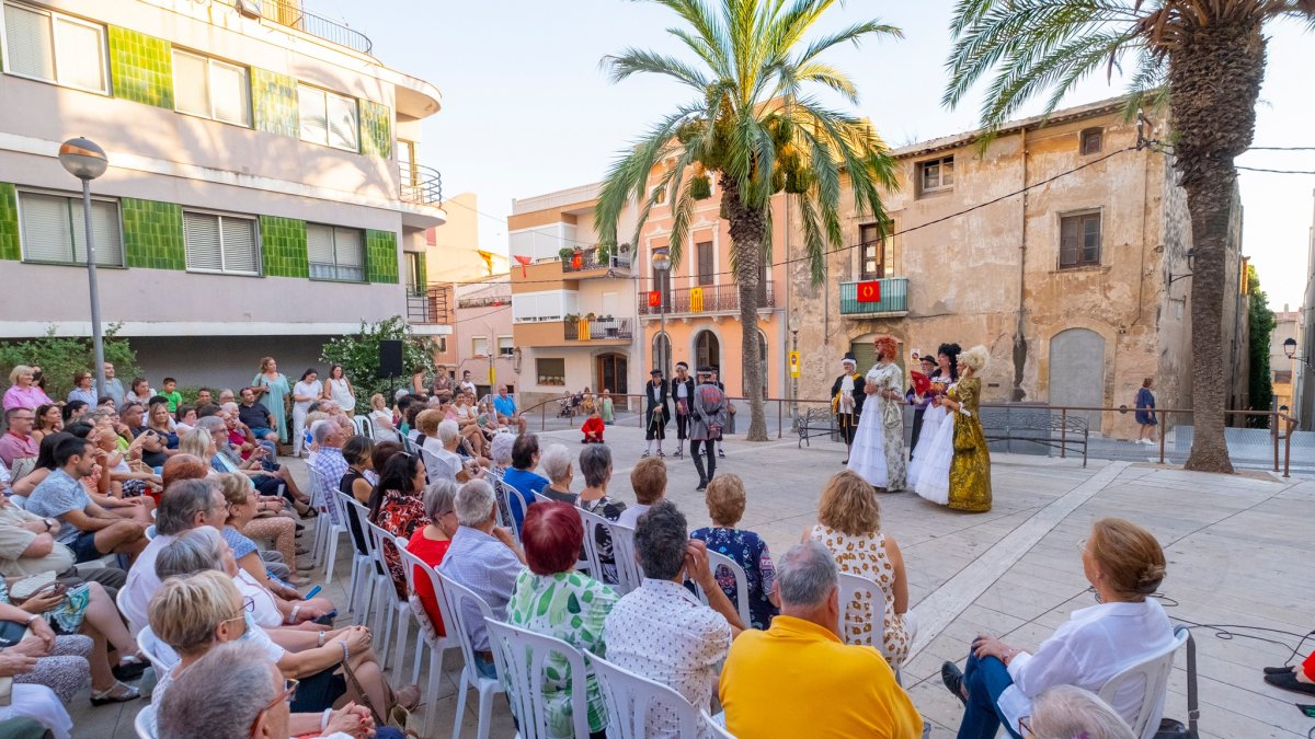 El ball de Dames i Vells actuarà divendres 2 d’agost i dissabte 3, al vespre a la plaça de l’Església.