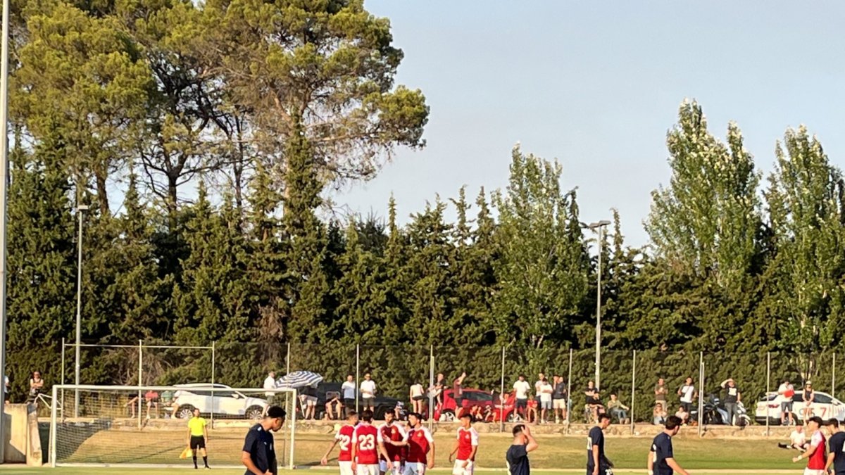 Els jugadors del Nàstic durant el partit d’ahir davant del Terrassa al CAR Sant Cugat.