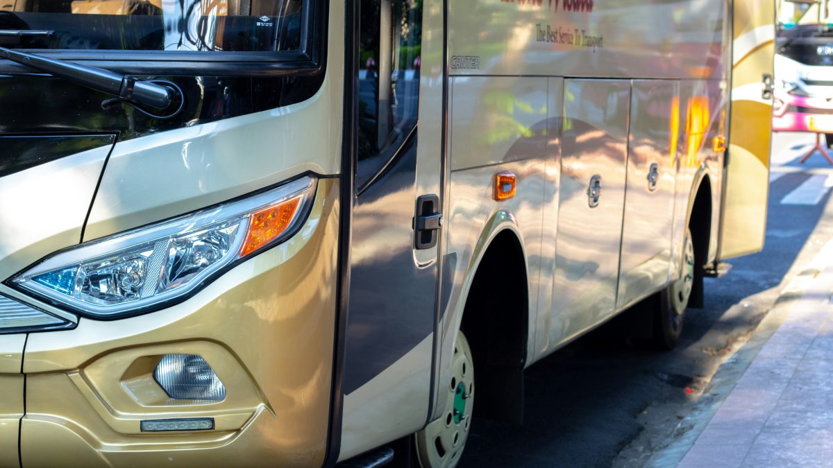 Imatge d'arxiu d'un autobus.