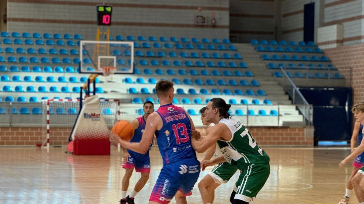 Imatge del partit de l’Ibersol CBT contra el Huesca