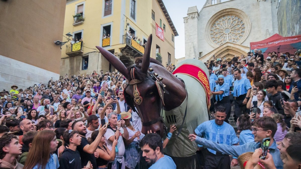 Cercavila de la Vigília de Santa Tecla