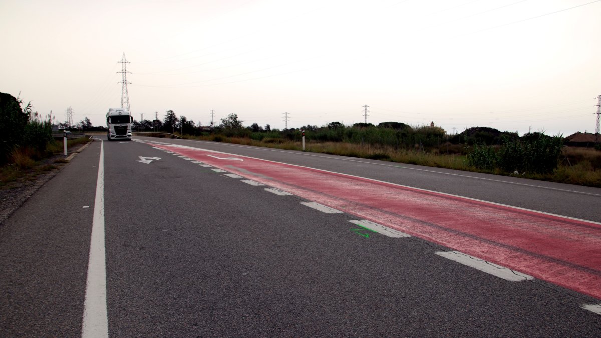 Punt quilomètric de l'N-420 a l'altura de Botarell, on ha mort un ciclista atropellat.