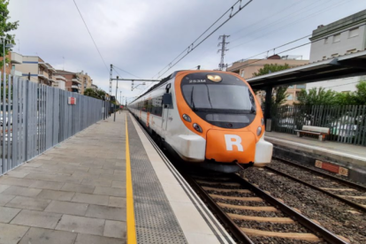 Imagen de una estación de tren.