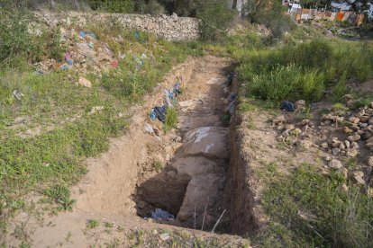 Imagen de una de las zanjas arqueológicas abiertas en los terrenos en los que se prevé la construcción de 300 viviendas en la avenida Andorra.