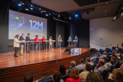 Imatge durant el debat organitzat per Diari Més i TAC 12.