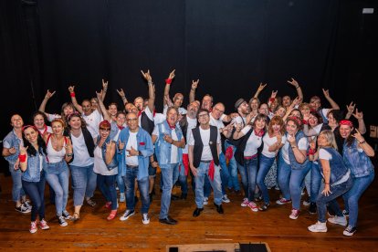 Assaig del Tarragona Rock Choir la setmana passada al Teatre El Magatzem.