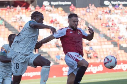Antoñín Cortés durant el partit d’ahir al Nou Estadi Costa Daurada.