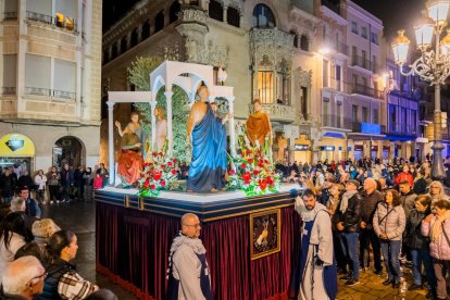 Imatge d’un instant de la Processó del Prendiment de l’últim Dimecres Sant, a la plaça del Mercadal.