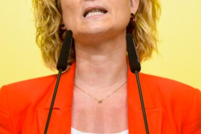 La portavoz de ERC, Raquel Sans, durante una rueda de prensa.