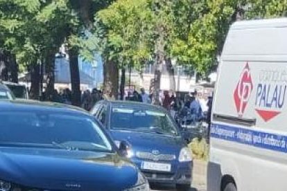 Imatge de la rampa d’accés per a emergències al carrer Canyelles