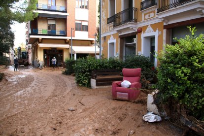 La plaza Major de Picanya afectada por la riada.