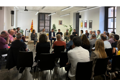 Reunión del conseller de Agricultura con alcaldes del Priorat