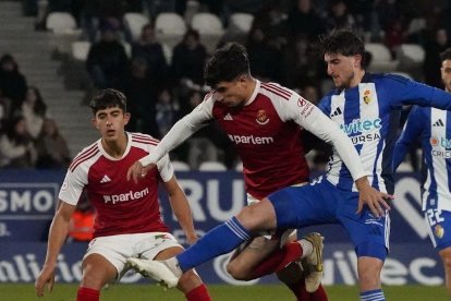 Imatge del partit entre Ponferradina i Nàstic.
