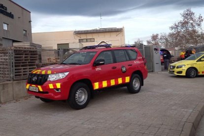 Imatge d'un vehicle al lloc dels fets.