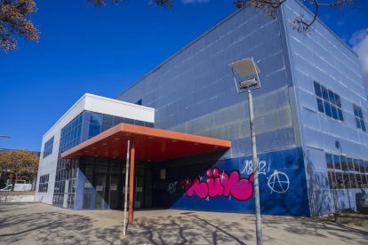 Imatge de la comissaria a les Gavarres, en desús