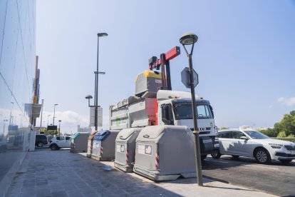 El Tribunal Català de Contractes Públics ha admès a tràmit els recursos de GBI Paprec i FCC.