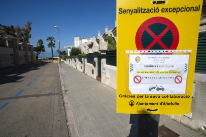 Una de las calles donde se implementará la nueva zona azul de Altafulla.