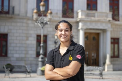 Noha Moussafir Descarrega, portadora de la Àliga de Reus.