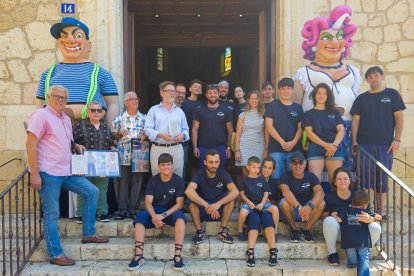 Imagen de la presentación de los nuevos gigantes manotes del Serrallo