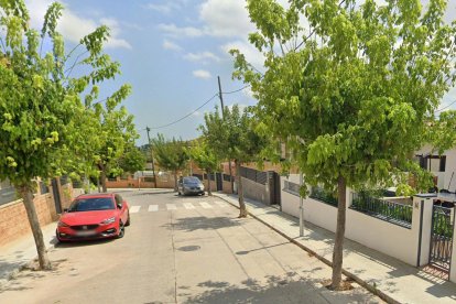 La calle Freixa es uno de los que se asfaltará durante este mes de julio.