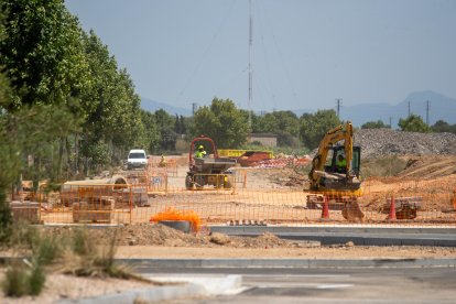 Las obras se están llevando a cabo en el sector H-12 Mas Sunyer, justo delante de Jardiland.