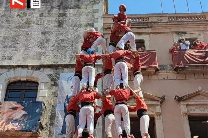 7de8 dels Nens del Vendrell la temporada passada per la Diada de Santa Anna.