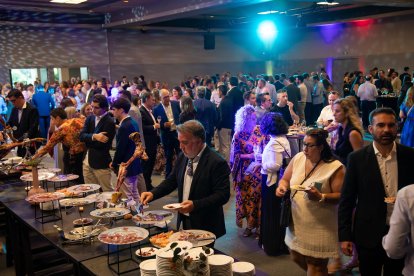 El sopar va aplegar aquest dijous unes 1.200 persones al PortAventura Convention Center.