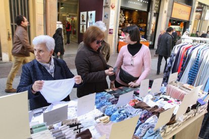 Botigues al carrer de Reus