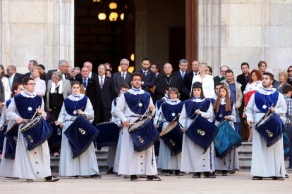 Tabalada d'inici a la Plaça de la Font.