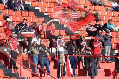 Un gol de Bonilla de penal i un de Juan Rodríguez després de rematar una falta executada pel lateral, donen els tres punts al Nàstic